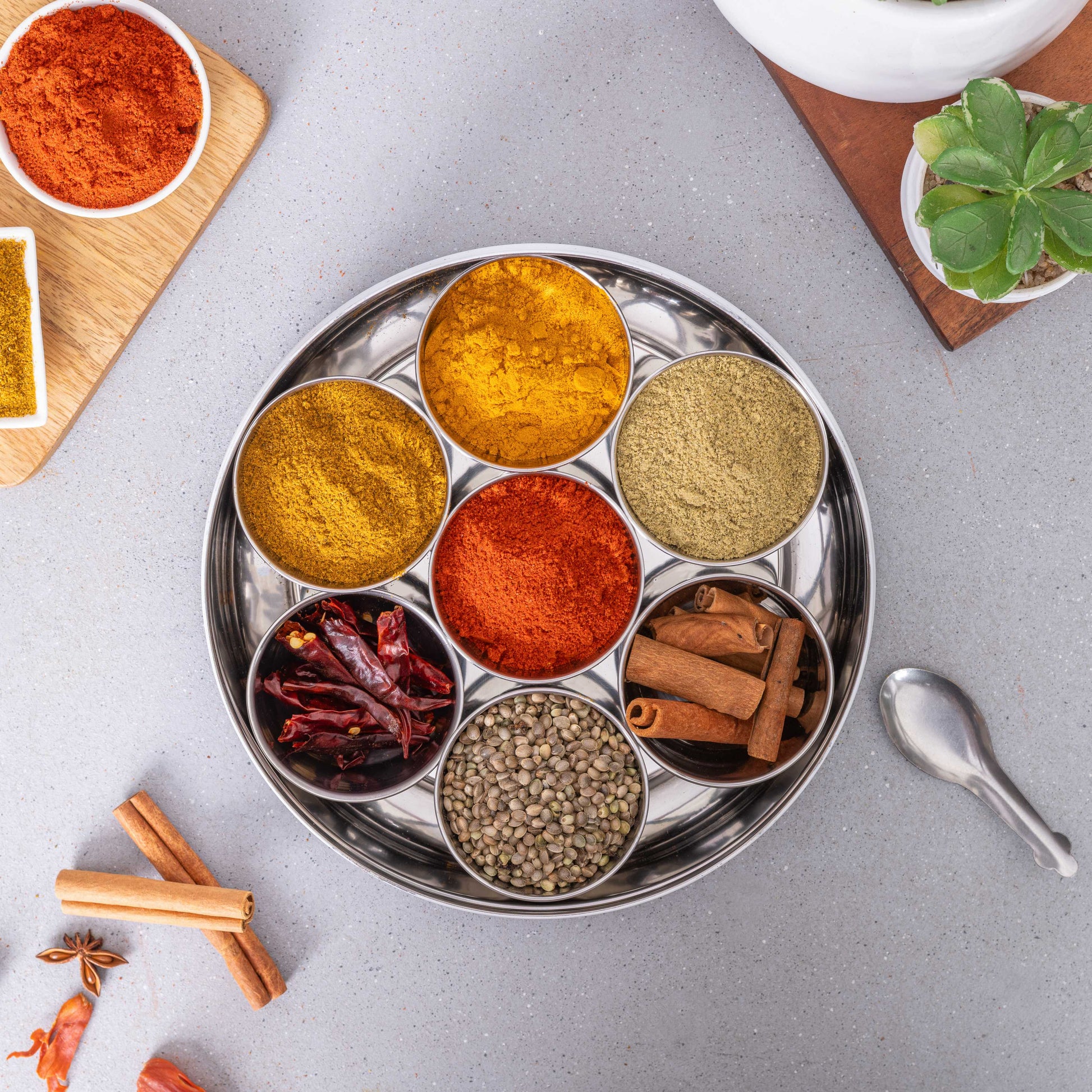 white-v | Modern Stainless Steel Masala Box | Masala Dabba with 7 Containers and Spoon
